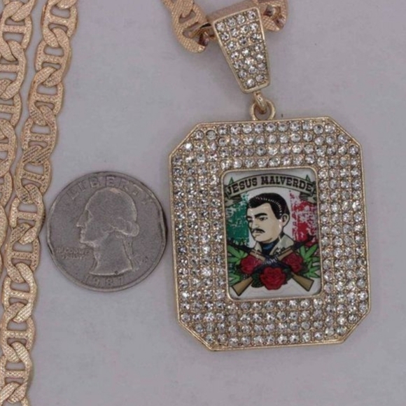 Malverde chain gold-plated 30"inches - Picture 1 of 3